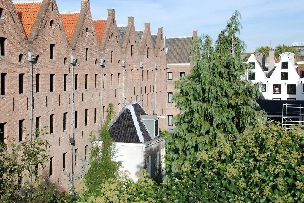 Kiki S Apartments Amsterdam Netherlands