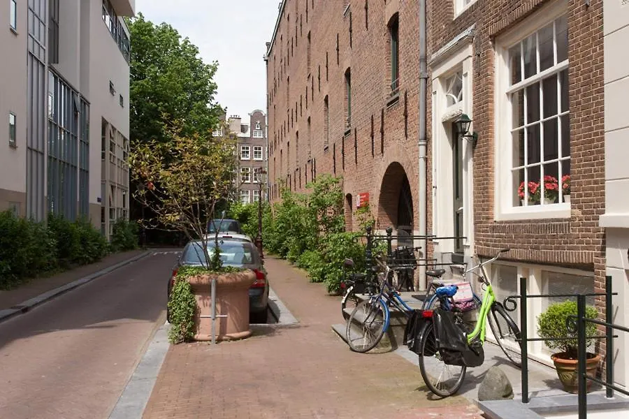 Kiki S Apartments Amsterdam